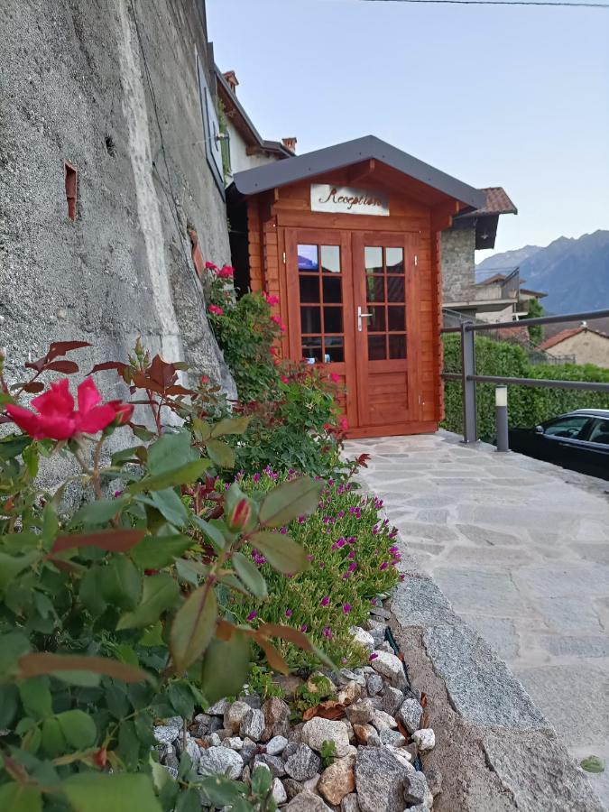 Residence Casa Rosa Gera Lario Eksteriør bilde